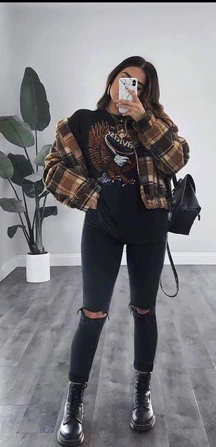 Simple Date Outfit Casual, Grunge Outfits Women, Trendy Outfits Edgy, Look Grunge, Thanksgiving Outfit Ideas, Outfits Edgy, Everyday Casual Outfits, Winter Fashion Outfits Casual, Live Girls