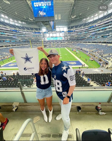 Cowboys Football Game Outfit, Dallas Cowboy Outfits Woman, Cowboys Game Outfits For Women, Dallas Cowboys Game Day Outfit, Dallas Cowboys Outfits, Dallas Cowboys Game, Cowboy Games, Clemson Football, Nfl Outfits