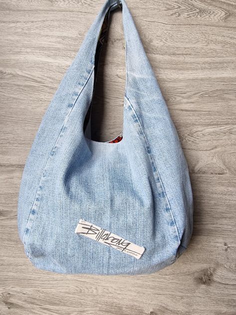 Upcycle Denim, Denim Wallet, Handbag Sewing Patterns, Diy Wallet, Hobo Shoulder Bag, Diy Tote Bag, Diy Sewing Clothes, How To Make Clothes, Small Backpack