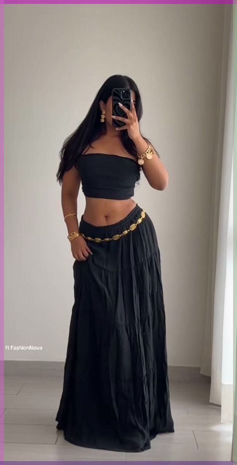 Skirt Outfits Earthy, Boho Style Aesthetic Outfits, Boho Clothing Aesthetic, Boho Fits Aesthetic, Spiritual Fashion Boho Style, Long Skirt And Crop Top Outfit, Boho Fits Black Women, The Marias Concert Outfit, Libra Venus Style Outfits