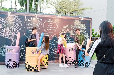 Boba Pop Up Shop, Boba Tea Trailer, How To Start A Boba Business, Boba Tea Shop Interior Design Korean, Boba Interior Design, Boba Store Design, Boba Stand Ideas, Boba Tea Store Design, Bubble Tea Marketing