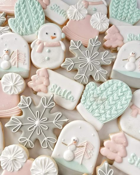 Winterland Birthday Party Decorations, Oh What Fun It Is To Be One Birthday Cookies, Winter Onederland Cookies Girl, 1st Birthday Girl Winter Theme, First Birthday Girl January, January 1st Birthday Girl, January Baby Shower Themes Girl, Winteroneder Land Theme Party, Winter Baby Shower Ideas For A Girl