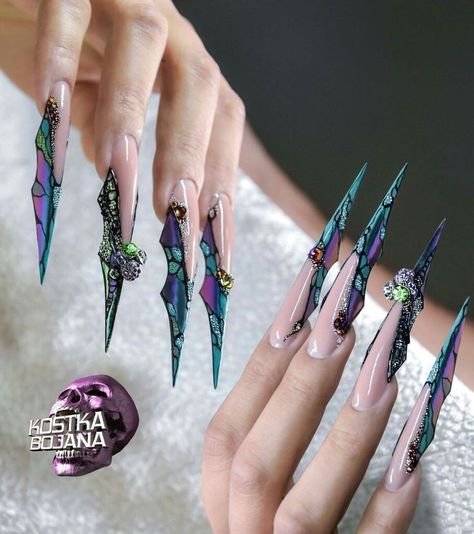 Extreme Nail Art, 3d Nail Art Designs, Crazy Nail Art, Long Stiletto Nails, Edge Nails, Fantasy Nails, Stiletto Nails Designs, Crazy Nails, Nail Forms