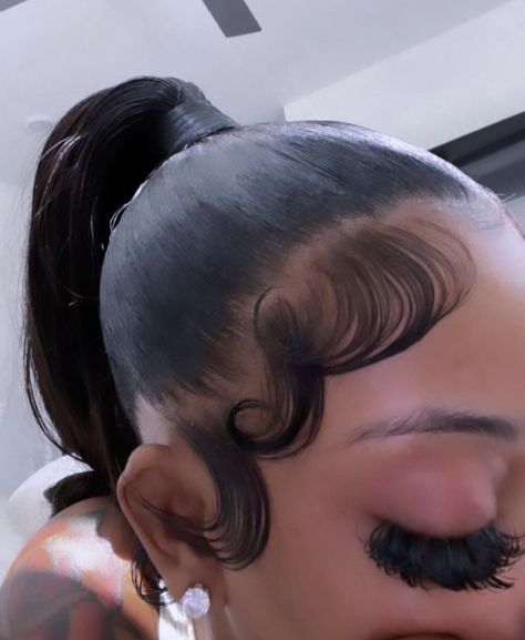 Edges With Ponytail, Knotless Braids Dramatic Edges, Wig Dramatic Edges, Dramatic Edges Tutorial, Edges With Knotless Braids, Edges Knotless Braids, Edges With Locs, Fluffy Baby Hairs, Dramatic Edges