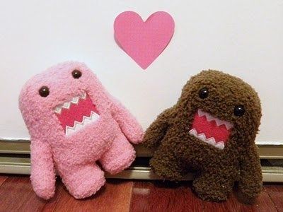 Domopics Google, Domo Google, Awww Domo, Kun Heart, Images Domo, Love Is True, In Love, Photography Domo, Domo Cake Heart Kawaii, Domo Kun, Couple Cute, Doll Set, Love Cute, About Love, Stuffed Animals, We Heart It, Lost