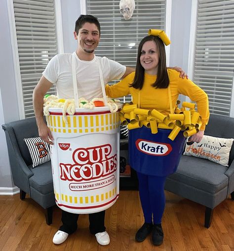 Max And Cheese Costume, Ramen Costume Diy, Diy Teacher Costumes Halloween, Kraft Dinner Costume, Cup Of Noodles Costume, Ramen Noodle Costume, Mac And Cheese Costume, 2024 Costumes, Costumes Homemade