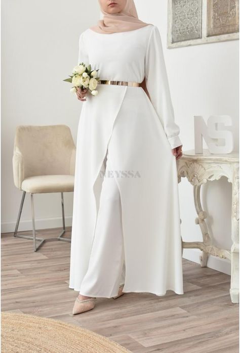 White Dress Classy Formal, Clothes For Veiled Women, Lunch Wedding, White Dress Classy, Hijab Dress Party, Modest Evening Dress, Hijab Niqab, Mode Abaya, Iranian Women