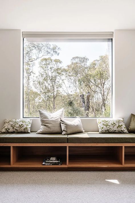 Ben Callery Architects | Silvertop House Bay Window Seats Ideas, Narrow Window Seat, Long Bench Under Window, Window Bench Living Room, Modern Window Seat, Window Seat Ideas, Bench Window, Window Bench Seat, Outside Window