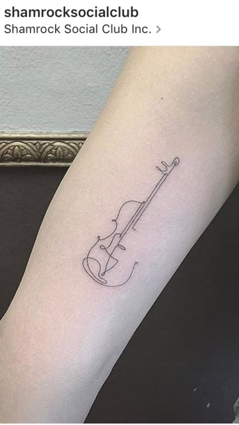 Violin tattoo by East at Shamrock Social Club Cello Tattoo, Violin Tattoo, Tattoo Side, Henne Tattoo, Music Violin, Tattoo Music, Super Tattoo, Guitar Tattoo, Music Tattoo Designs