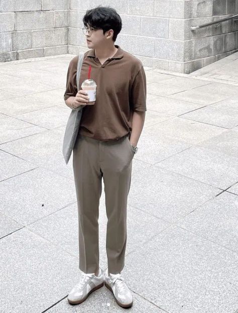 Korean Male Aesthetic, Korean Outfits For Men, Mens Fashion Aesthetic, Slacks Outfit, Korean Style Outfits, Male Aesthetic, Korean Men Hairstyle, Korean Mens Fashion, Mens Slacks