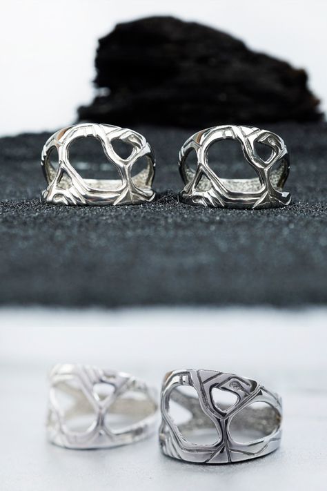 Cyberpunk Couple, Unique Mens Rings, Couple Set, Jewelry Board, Rings Unique, Jewelry Aesthetic, Silver Ring Set, Mens Ring, Etsy Art