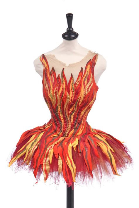 Fire Costume, Fire Goddess, Fire Fairy, Margot Fonteyn, Goddess Costume, Party World, Fire Element, Tutu Costumes, Fairy Costume