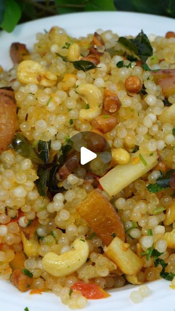 Sabudana Khichdi Recipes, Sabudana Recipes, Khichdi Recipe, Trending Food, Newspaper Crafts, Indian Designer, Indian Designer Wear, Indian Design, Designer Wear