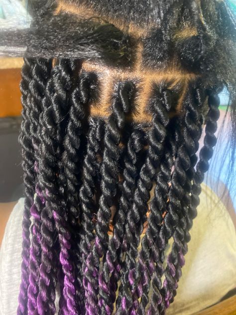 #senegalesetwists #twist #naturalhair #twist #hairstyles #hair #georgia #atlantahairstylist #medium #mediumlengthhair Senegalese Twist, Rope Twist, Knotless Braids, Twist Hairstyles, Hair Care Products, Medium Length Hair Styles, Hair Stylist, Care Products, Hair Wrap