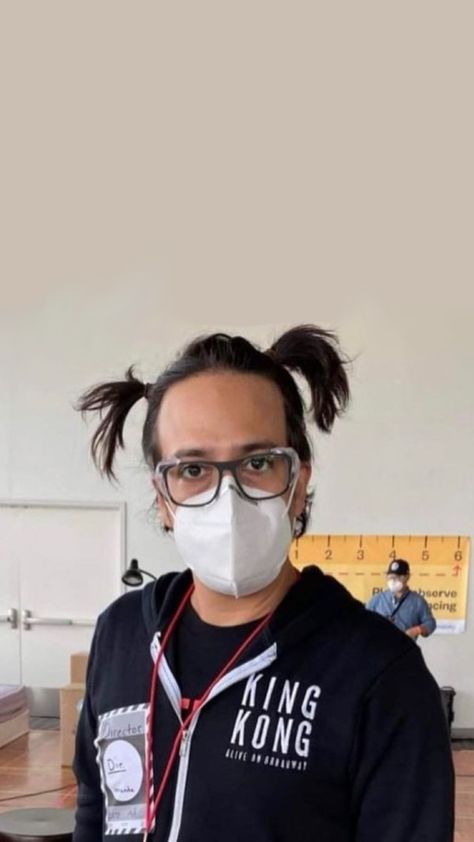 Lin Manuel Miranda Pigtails, Lin Manuel Miranda Silly, Funny Lin Manuel Miranda Pictures, Lin Manuel Miranda Funny Pictures, Funny Lin Manuel Miranda, Lin Manuel Miranda Aesthetic, Lin Miranda Manuel, Lin-manuel Miranda, Lin Manuel Miranda Pose