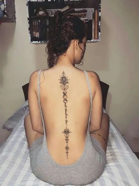 Spine Temporary Tattoo Coolest Back Tattoos, Back Tattoos For Women, Back Tattoo Women Spine, Beautiful Back Tattoos, Cool Back Tattoos, The Trend Spotter, Girl Back Tattoos, Chest Tattoos For Women, Spine Tattoos For Women