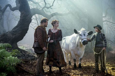 Jack, his cow, the Baker and the Baker's Wife #IntoTheWoods Into The Woods Aesthetic, Daniel Huttlestone, Mackenzie Mauzy, Lilla Crawford, Into The Woods Movie, Fairytale Movies, Into The Woods Musical, Billy Magnussen, Lucy Punch