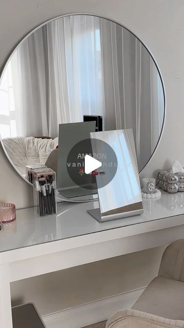 •nadia• on Instagram: "all of my amazon vanity finds🌷everything linked on my storefront under “vanity setup” 🤍 #amazonhome #amazonbeauty #amazonsalefinds #vanitysetup #makeuporganization #beautyroom #skincarefridge #vanitymirror #jewelryorganization #perfumedisplay" Modern Makeup Vanity Ideas, Amazon Vanity, Vanity Setup, Vanity Set Up, Modern Makeup Vanity, Perfume Display, Vanity Organization, Amazon Beauty Products, March 21