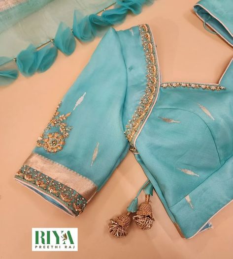 Neckline Work Designs, Simple Gold Blouse Designs, Shoulder Work Blouse Designs, Blue Blouse Designs Latest, Pattu Blouse Neck Designs, Elegant Blouse Designs For Silk Saree, Designer Saree Blouse Patterns Latest, Light Blue Blouse Designs, Front Neck Designs For Blouse