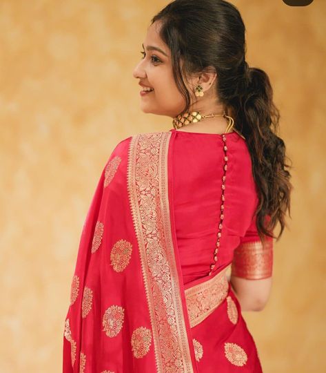 Red Designer Saree, Pink Designer Saree, Latest Blouse Patterns, White Blouse Designs, Formal Women, New Saree Blouse Designs, Traditional Blouse Designs, Latest Model Blouse Designs, Sari Blouse Designs