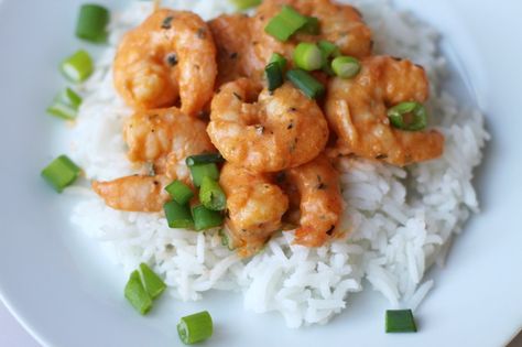 Quick and easy recipe for shrimp, goes great over rice, noodles etc... Youll love the rich and creamy sauce! Shrimp Newburg Recipes, Shrimp Newburg, Shrimp Soup, Easy Shrimp, Beef And Noodles, Skillet Meals, Creamy Sauce, Seafood Dishes, Shrimp Recipes