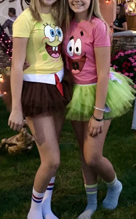 Dynamic Duo Best Friends Costumes, Match Halloween Costumes Bff, Matching Bestie Costumes For Halloween, Two Bestie Halloween Costumes, Matching Halowen Costums, Halloween Costume Bestie, Spongebob Duo Costume, Matching Costumes For Sisters, Iconic Duo Outfits