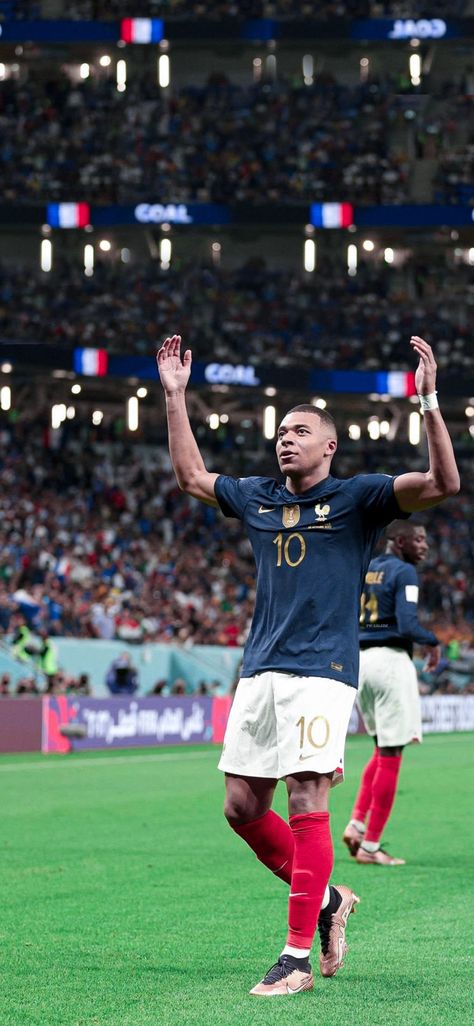 Mbappe France, Messi World Cup, Neymar Jr Wallpapers, Football Players Images, Ronaldo Football, Football Images, Kylian Mbappe, Football Photos, Soccer Stars