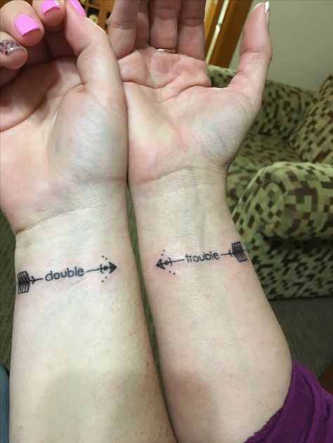 Best Friend Double Trouble Tattoo Double Trouble Tattoo Ideas, Double Trouble Tattoo, Bff Tattoos Small Unique, Trouble Tattoo, Bff Tats, Small Best Friend Tattoos, Xo Tattoo, Matching Best Friend Tattoos, Bff Tattoos