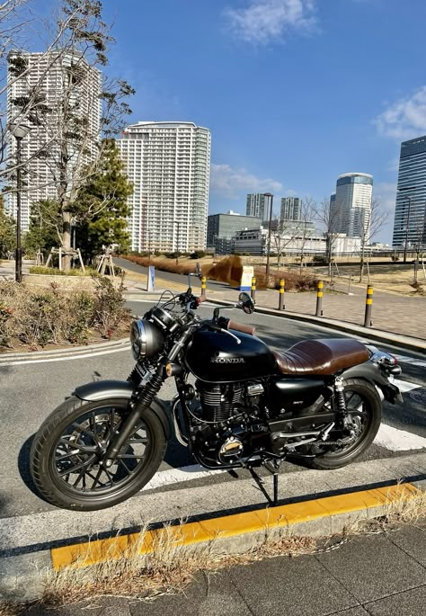 Honda Highness Cb 350 Modified, Honda Highness Cb 350, Honda Gb350, Bikes Aesthetic, Honda Cb 350, Starboy Aesthetic, Meteor 350, Triumph Street Scrambler, Honda Cb350