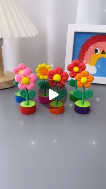 Clay Crafts Flower Pot, Bottle Cap Clay Art, Fevicryl Mouldit Flowers, Clay Flowers On Mirror, Polymer Clay Flower Pots Decorate, Easy Bottle Art With Clay, Bottle Art With Clay Flowers, Clay Mirror, Craft Spring