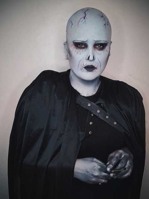 Voldemort Halloween makeup inspiration Harry potter bald cap veins Cape Voldemort Makeup, Voldemort Costume, Bald Cap, Harry Potter Halloween, Halloween Makeup Inspiration, Bald Spot, Spooky Szn, Male Makeup, Halloween 2