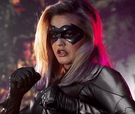 Alicia Silverstone Batgirl, Batman And Robin Movie, Batman And Robin 1997, Batman Tv Show, Yvonne Craig, Batman And Batgirl, Batman Forever, Female Villains, Alicia Silverstone