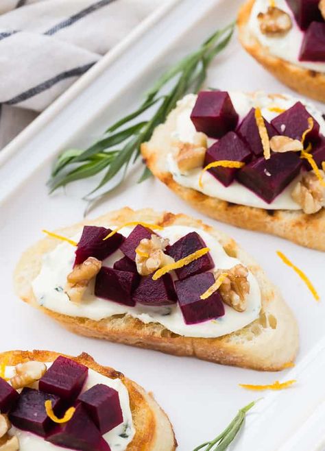 Cheese Crostini, Pork Carnitas Slow Cooker, Goat Cheese Crostini, Beet And Goat Cheese, Goat Cheese Recipes, Beet Recipes, Red Beets, Toasted Bread, Small Food Processor