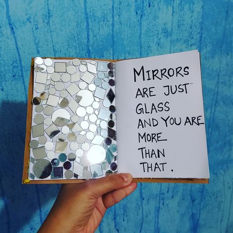 Sketchbook Quotes, Mini Art Journal, Journal Inspiration Writing, Art Journal Resources, Bulletin Journal Ideas, Diy Journal Books, Art Journal Therapy, Bullet Journal Diy, Bullet Journal Design Ideas