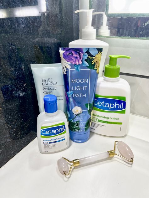 skincare aesthetic clear skin rose roller Cetaphil moisturizer Estée lauder bath and body works Cetaphil Skincare Aesthetic, Cetaphil Aesthetic, Cetaphil Moisturizer, Aesthetic Clear Skin, Youngest Sibling, Kawaii School, Kawaii School Supplies, Skincare Aesthetic, Romanticizing Life