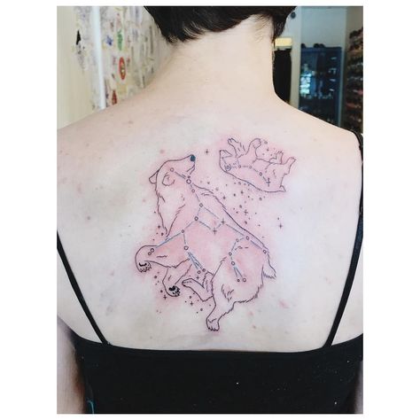 Angry red Ursa Major and Minor bears 🐻⭐️ Ursa Major And Minor Tattoo, Ursa Major Aesthetic, Ursa Constellation, Ursa Major Ursa Minor, Ursa Major Constellation, Tattoo Planning, Ursa Minor, Mother Nature Tattoos, Constellation Tattoo