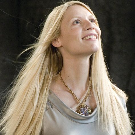 Arianrhod as Yvaine in "Stardust" love love love this movie. Claire Danes Stardust, Yvaine Stardust, Elaena Targaryen, David Hewlett, Movie 43, Romance Movie, Top Film, Movies Worth Watching, Claire Danes