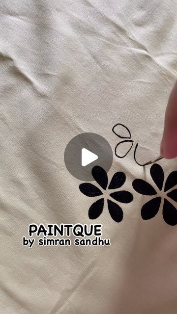 Fabric Painting On Sarees, Handpainted Suits, Boutique Style Dresses, Hand Painted Fabric, Hand Painted Sarees, Casual Day Outfits, Like Comment Share, Boutique Style, Punjabi Suits