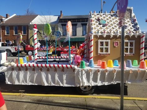 Created by The Salvation Army Madison Corps. Smoking chimney and Bose music system Christmas Floats Parade Ideas, Parade Float Diy, Christmas Floats, Parade Float Supplies, Christmas Parade Floats, Parade Ideas, Homecoming Parade, Animal Adoption, Candyland Christmas