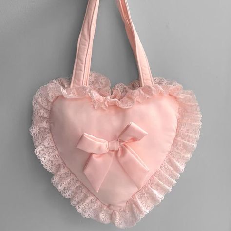 Heart Shaped Bag, Lace Edges, Bags Ideas, Bow Bag, Love Shape, Lace Heart, Satin Bags, Heart Quilt, Heart Bag