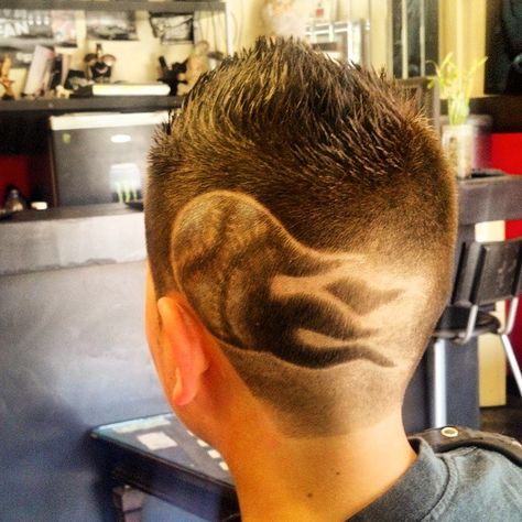 Baseball Fade Haircut, Baseball Design Haircut, Boys Haircut Designs Lines, Baseball Haircut Boys, Haircut Fade Designs, Hair Designs For Boys, Baseball Haircuts, Fade Haircut Designs, Trendy Haircuts Medium