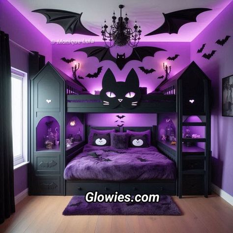 Dark Purple Girls Bedroom, Monster High Bedroom Ideas, Pastel Goth Aesthetic Room, Emo Bedroom Aesthetic, Dark Purple Room, Monster High Bedroom, Emo Room, Room Gadgets, Purple Girls Bedroom