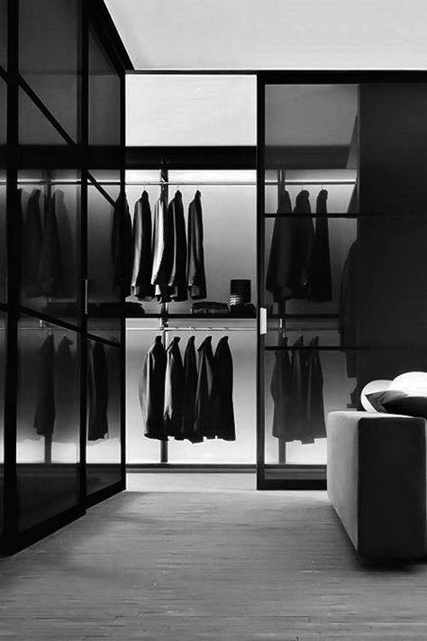 Ultra Modern Orderly Glass Walk In Closet For Gentlemen Dream Closet Room, Walk In Closet Ideas, Black Closet, Walk In Closet Design, Luxury Closets Design, Modern Closet, Small Closets, Closet Room, Design Del Prodotto