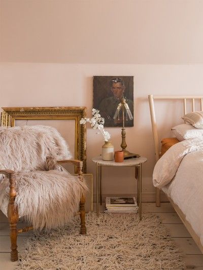 blush pink bedroom Blush Pink Bedroom, Pink Bedroom Walls, Pink Headboard, 1920s House, Pink Bedroom Decor, Prince Edward County, Gorgeous Bedrooms, Pink Bedrooms, Bedroom Renovation