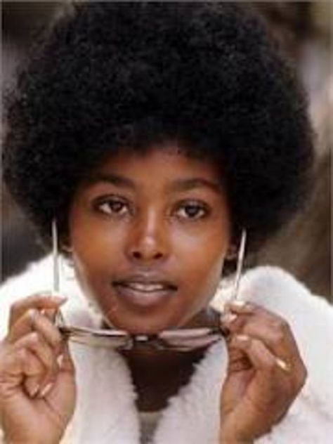 Brenda Sykes, 70s Black Women, Black Actresses, Vintage Black Glamour, Black Hollywood, Black Barbie, Night Looks, Looks Style, Vintage Beauty