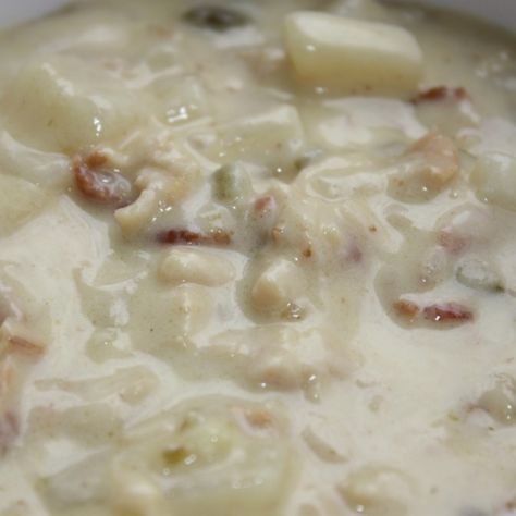 Extra Creamy Clam Chowder Crockpot Clam Chowder, Creamy Clam Chowder, Clam Chowder Soup, Clam Chowder Recipe, Gumbo Soup, Chowder Soup, Seafood Chowder, Chowder Recipe, Just A Pinch Recipes