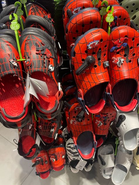 Spiderman Stuff To Buy, Spider Man Stuff, Spiderman Crocs, Spiderman Things, Spiderman Collection, Spiderman Stuff, Spiderman Room, Spiderman Outfit, Spiderman Gifts