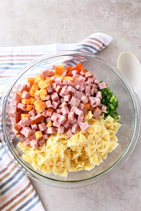 Super Easy Pasta Salad, Cold Pasta With Ham, Pasta Ham Salad Recipes, Kid Friendly Cold Pasta Salad, Pasta Salad Recipes With Cheese, Pasta Salad Ham And Cheese, Pasta And Ham Salad, Pasta Salad For Lunch Boxes, Pasta Salad Recipes Kid Friendly