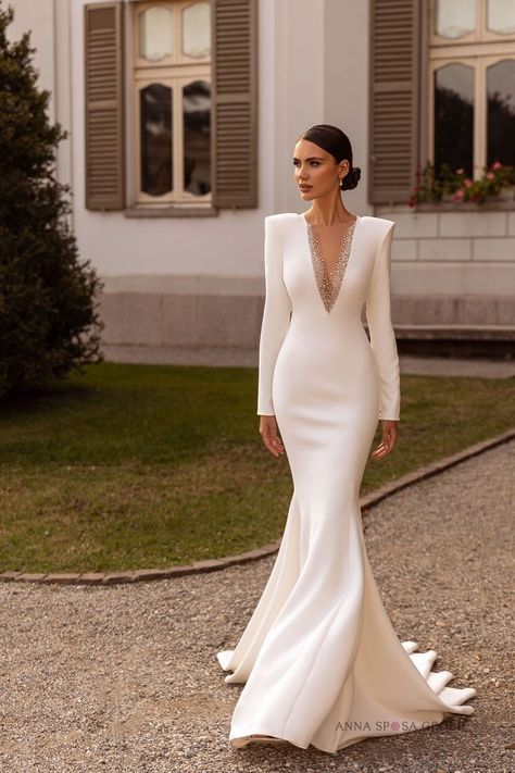 Elegant Long Sleeve Wedding Dresses, Minimal Wedding Dress, Nikah Dress, Civil Wedding Dresses, Buy Wedding Dress, Classy Wedding Dress, Fancy Wedding Dresses, White Wedding Dress, Princess Ball Gowns