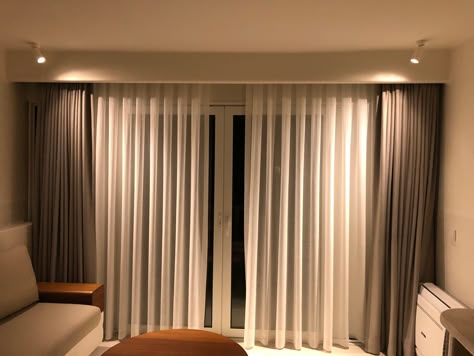 Curtains Living Room Pelmet, Curtain Pelmet Ideas Modern, Beige Curtains Living Room, Curtain Pelmet, Bedroom Curtain Ideas, Curtains Living Room Modern, Bedroom Curtain, Home Hall Design, Ceiling Design Bedroom